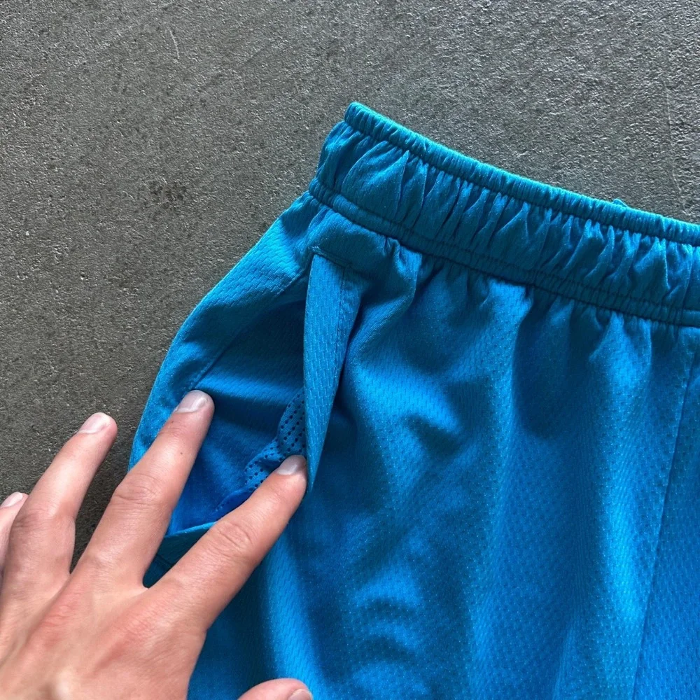 Nike Athletic Shorts Boys XL Blue Dri-Fit Training Mesh Sportswear 893573-482